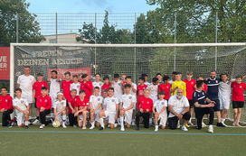 "sozialgenial - Im Trainerteam des KSV Hessen Kassel U13